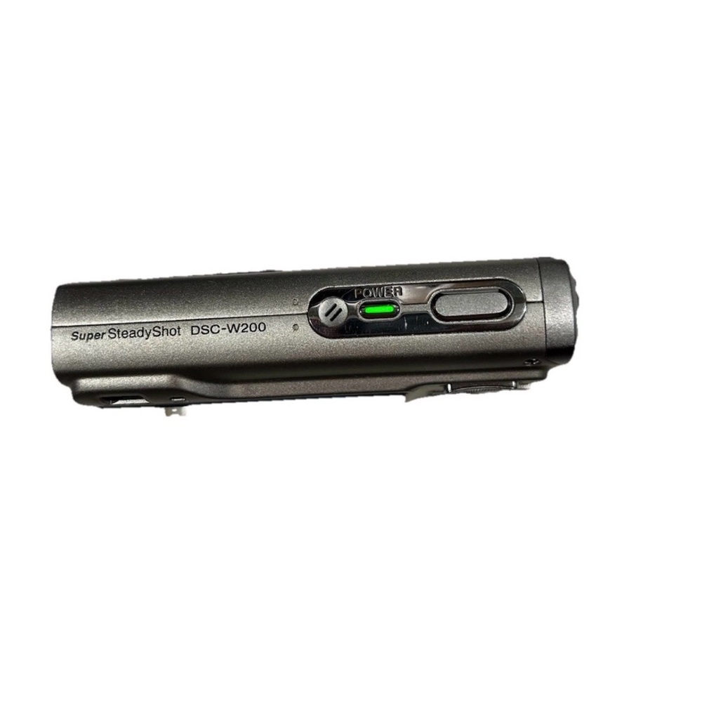 Sony Cyber-shot DSC-W200 12.1MP Digital Compact Camera Silver excellen condition - Picture 3 of 8
